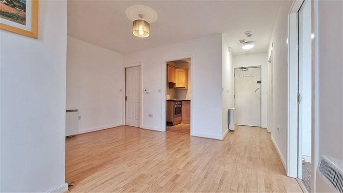 Apt 6 Pier 19, Bridgefoot St, Dublin 8, County Dublin, historical listing image 5