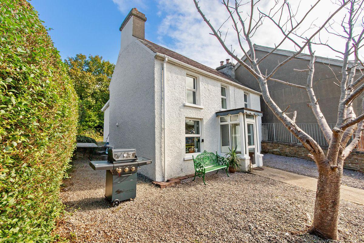 Harbour View Cottage, Harbour View, Bantry, Co. Cork, historical listing image 2