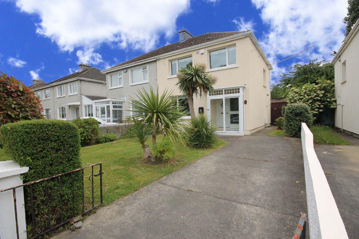 17 Shanganagh Grove, Quinn's Road, Shankill, Dublin 18, historical listing image 1