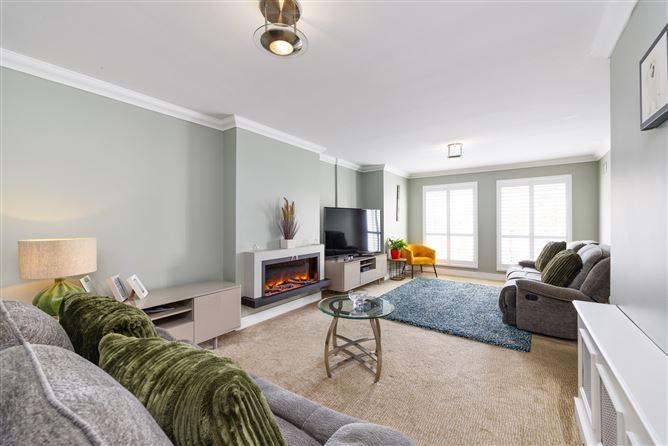 11, Bantry Square, Dublin 15, historical listing image 3