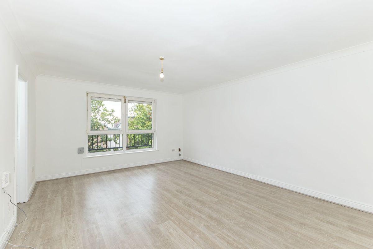 Apartment 70 , Block C3, Geraldstown Woods, Santry, Dublin 9, D09KH63, historical listing image 5