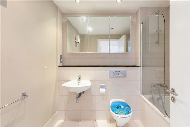 Apartment 14, Pearse Street, Block, Dublin 2, historical listing image 6