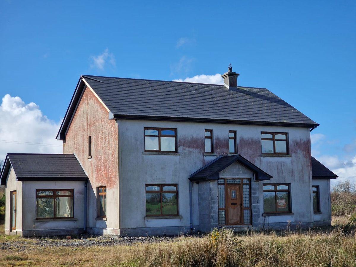 Ballyfarna, Claremorris, Co. Mayo, F12E2W0, historical listing image 1