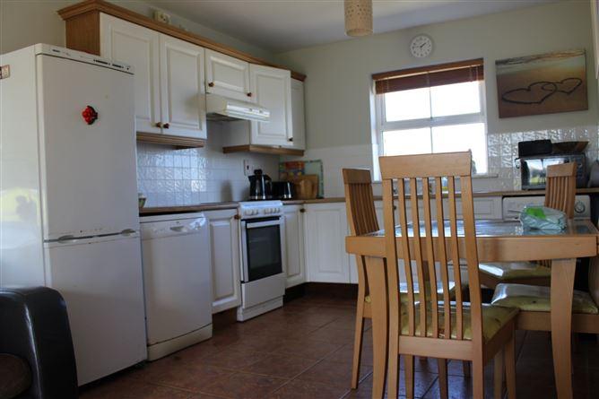 124 St. Helen's Village, KIlrane, Rosslare Harbour, Co. Wexford, Y35TY04, historical listing image 3