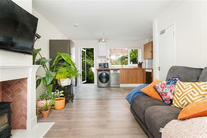 31 St Johns Close, Clondalkin, Dublin 22, historical listing image 3