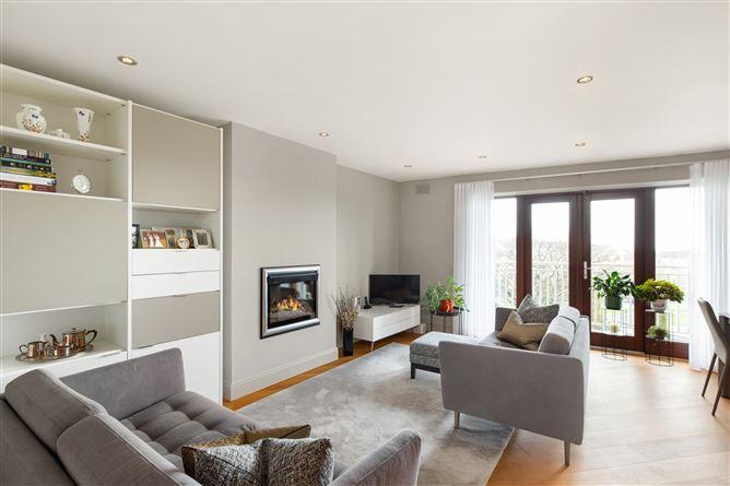 9, Charlesland Crescent, Co. Wicklow, historical listing image 4
