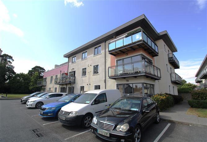 7 Phibblestown House, Clonee, Dublin 15, historical listing image 1
