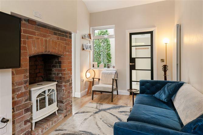 10 St Broc's Cottages, Donnybrook, Dublin 4, historical listing image 5