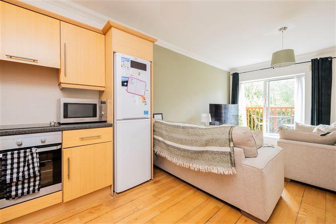 19 The View, Larch Hill, Santry, Dublin 9, historical listing image 6