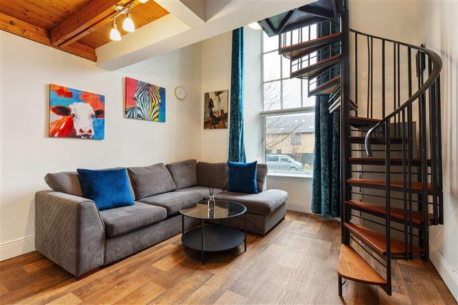 apt 7 roebuck hall, the palms, roebuck road, historical listing image 3