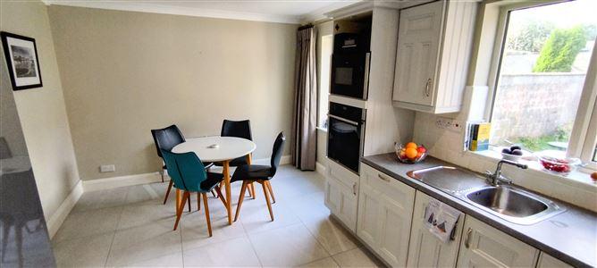 37 Manor Court, Knocknacarra, Galway City, historical listing image 6