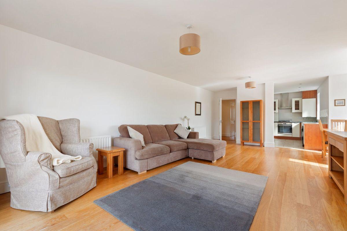 37 Ballintyre Demesne, Ballintyre, Ballinteer, Dublin 16, Ballinteer, Dublin 16, D16WR61, historical listing image 3
