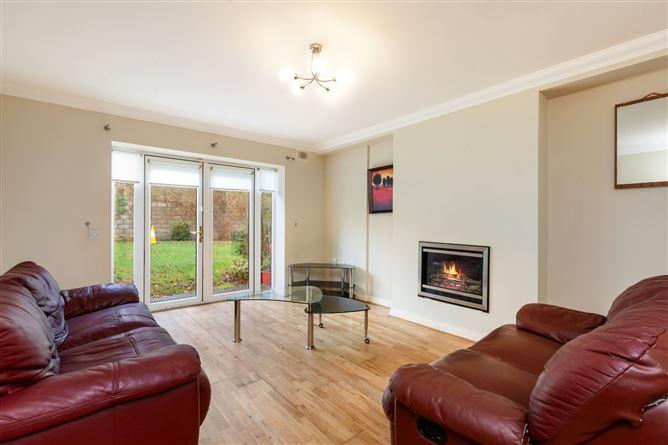 14, Bantry Square, Dublin 15, historical listing image 5