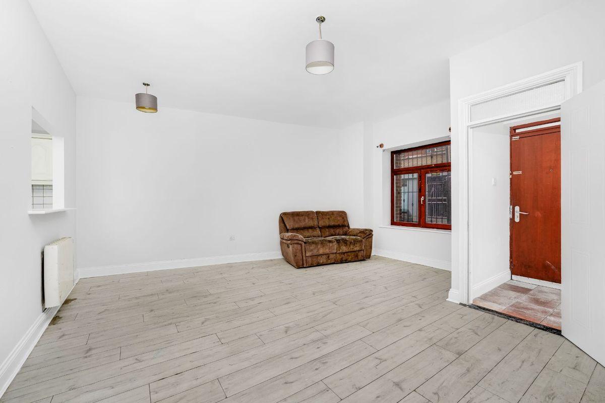 Apartment 42 , Blackhall Square, Brunswick Street North, Smithfield, Dublin 7, D07WK68, historical listing image 4