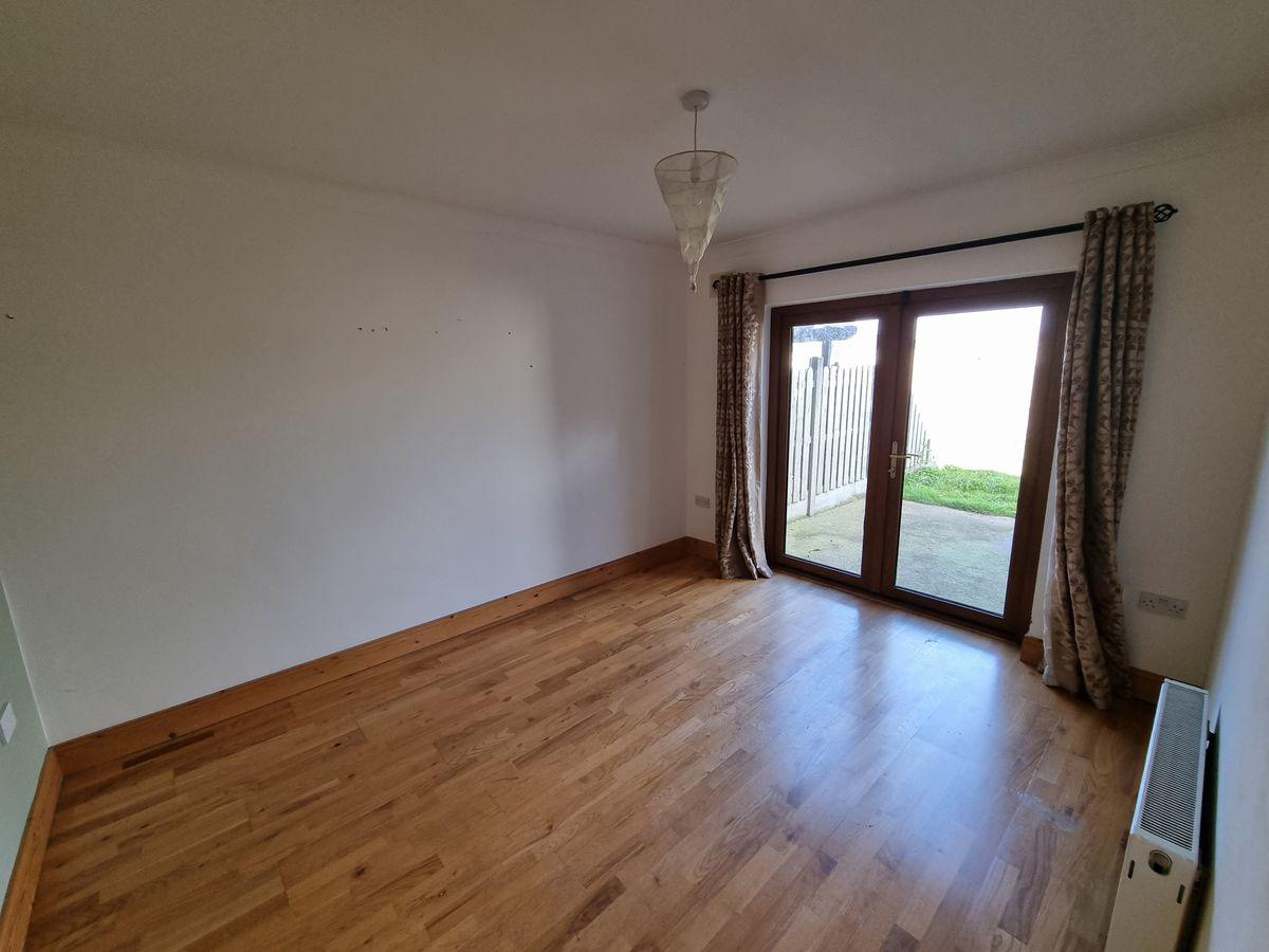 21 Woodvale, Herons Wood, Carrigaline, Co. Cork, historical listing image 4