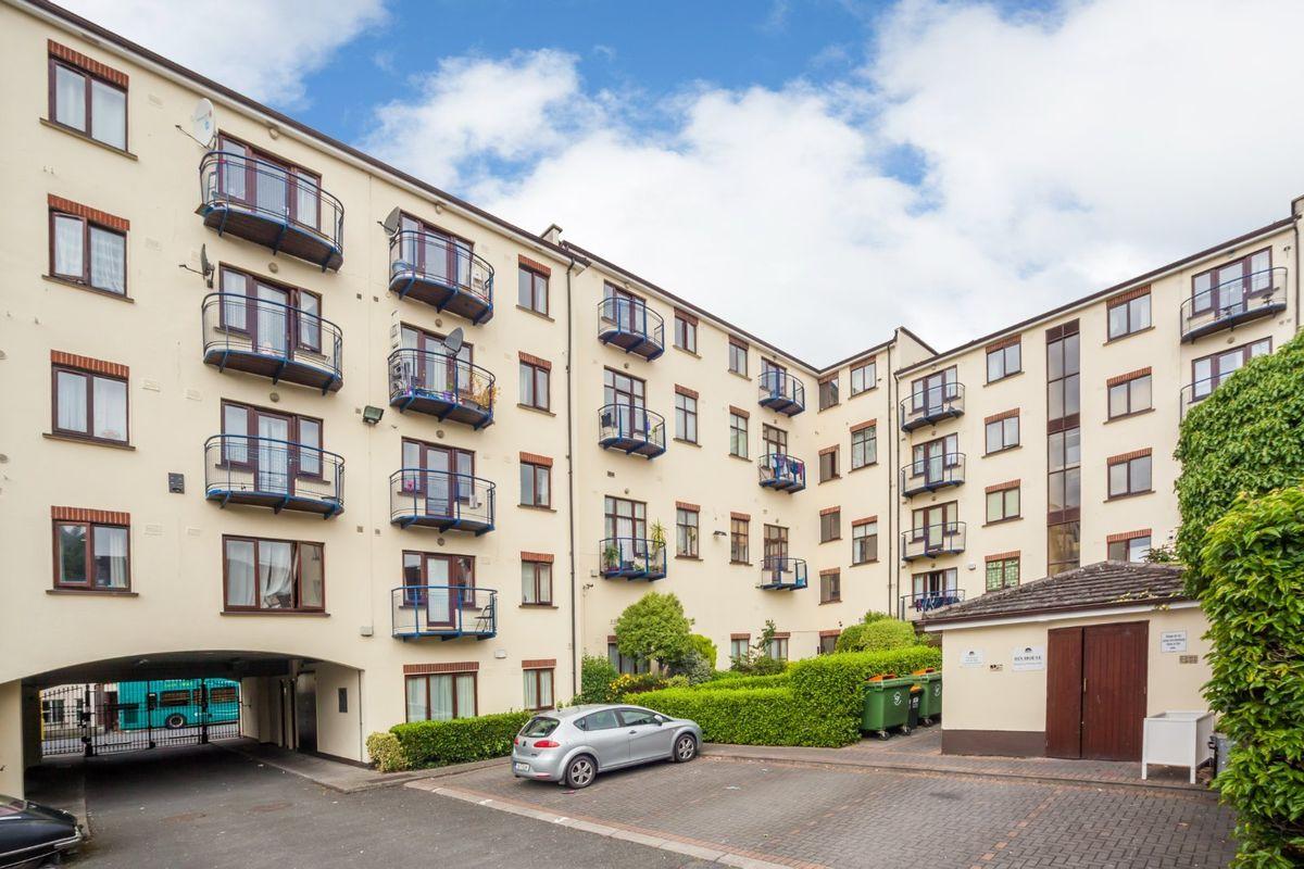 80 Russell House, 33 Mountjoy Square, Dubin 1, D01, Dublin 1, D01R205, historical listing image 1