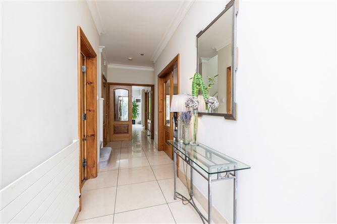 9 Dalton Mews, Malahide, County Dublin, historical listing image 2
