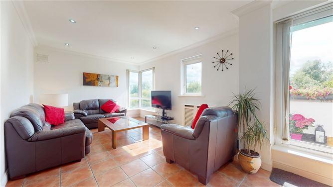 321 Castlecurragh Heath, Mulhuddart, Dublin 15, historical listing image 3