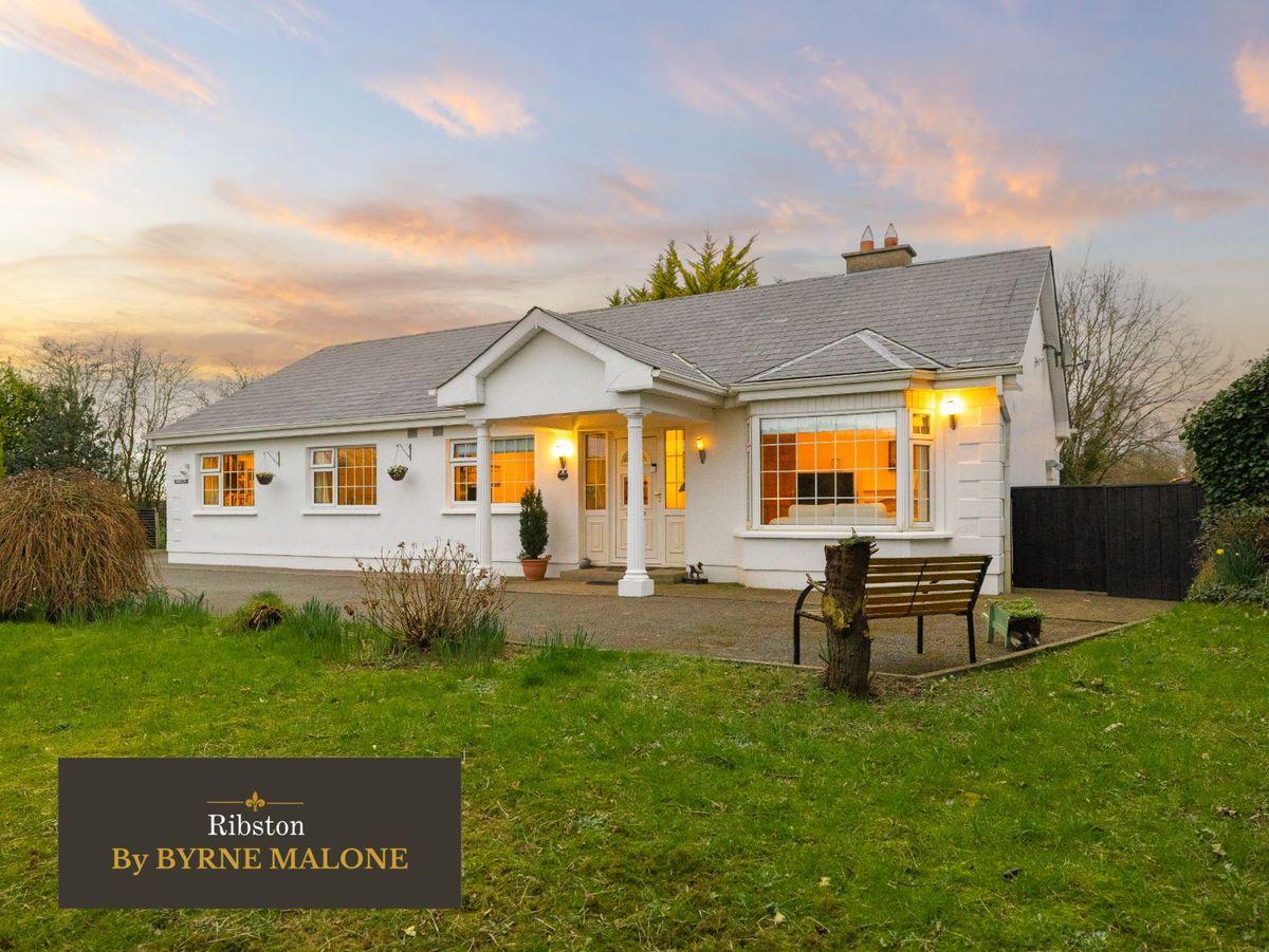 Ballygarrett, Clonbulloge, Clonbullogue, Co. Offaly, R45RK27, historical listing image 3