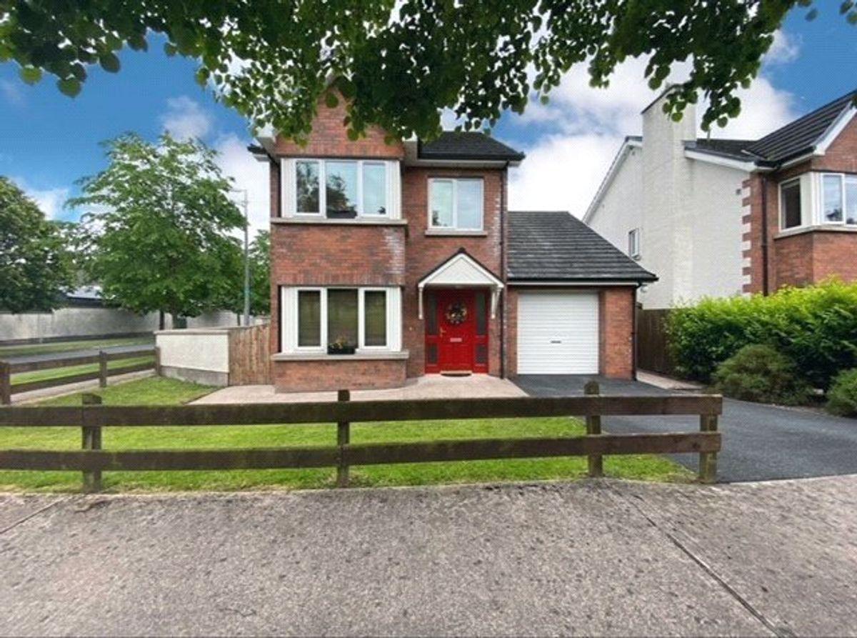 8 Drumbear Wood, Monaghan, Co. Monaghan, historical listing image 1