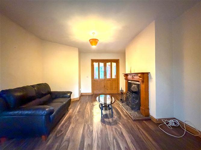 No. 5 Oaksview, Turough Road , Castlebar, Mayo, historical listing image 6