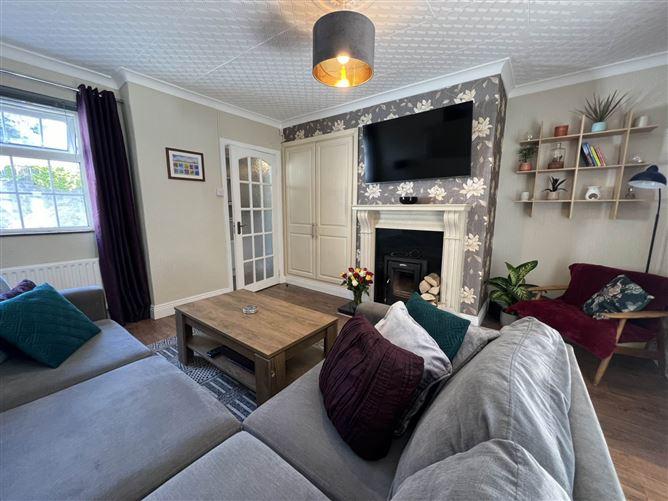 3 Cooleens Close, Clonmel, County Tipperary, historical listing image 4