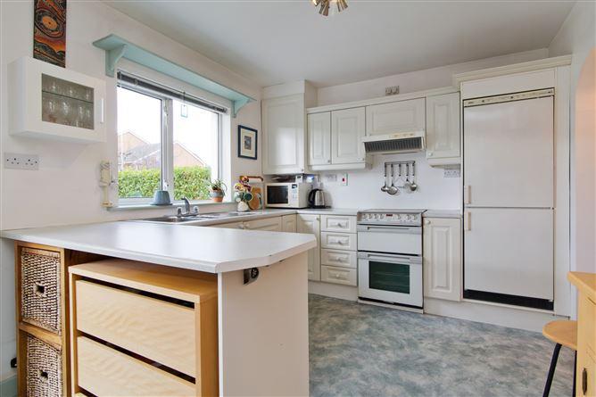 33, Sandyford Hall Crescent, Dublin 18, historical listing image 6