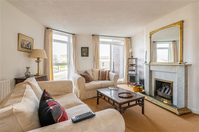 Apartment 23 Grosvenor House, Monkstown, County Dublin, historical listing image 1