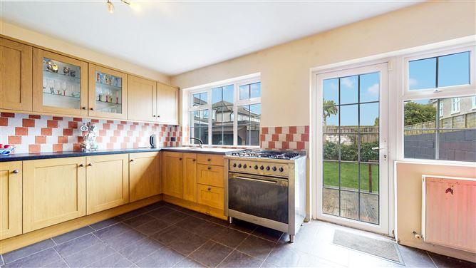 195 Moyville, Rathfarnham, Dublin 16, historical listing image 6