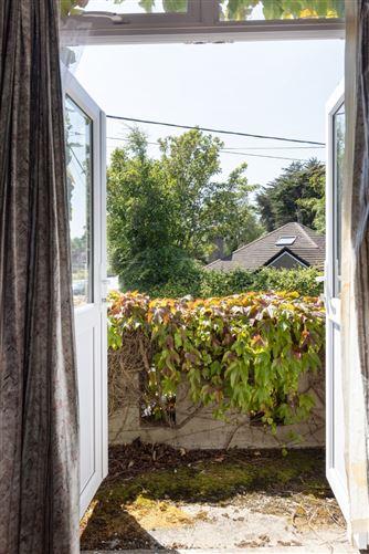 6 Aubrey Park, Shankill, Dublin 18, historical listing image 6