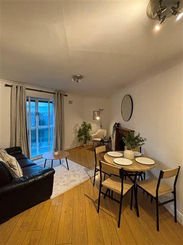 Apartment 24 La Rochelle, High Street, Christchurch, Dublin 8, historical listing image 3