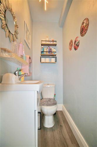 99 Conquer Hill Road, Clontarf, Dublin 3, historical listing image 6