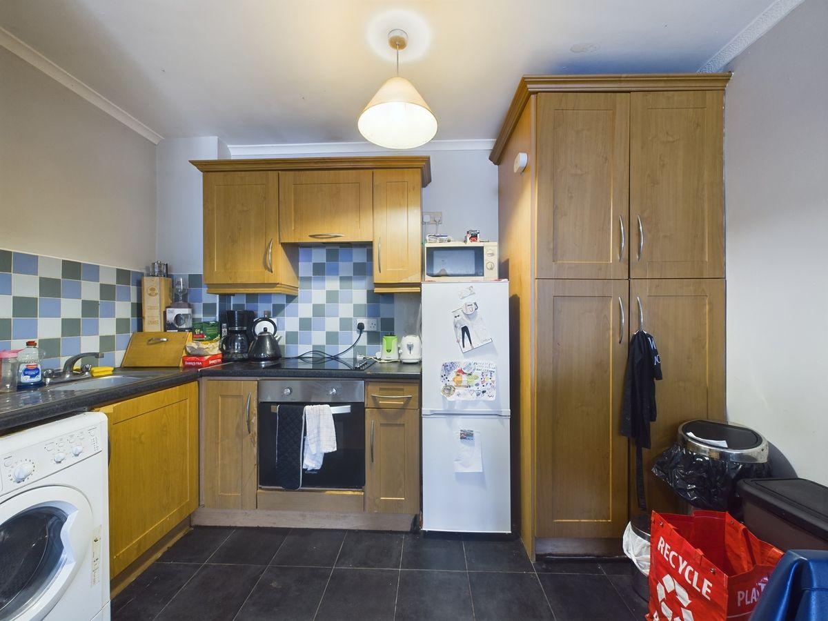 33 Clanwilliam Court, Waterford City, Co. Waterford, X91NY57, historical listing image 3