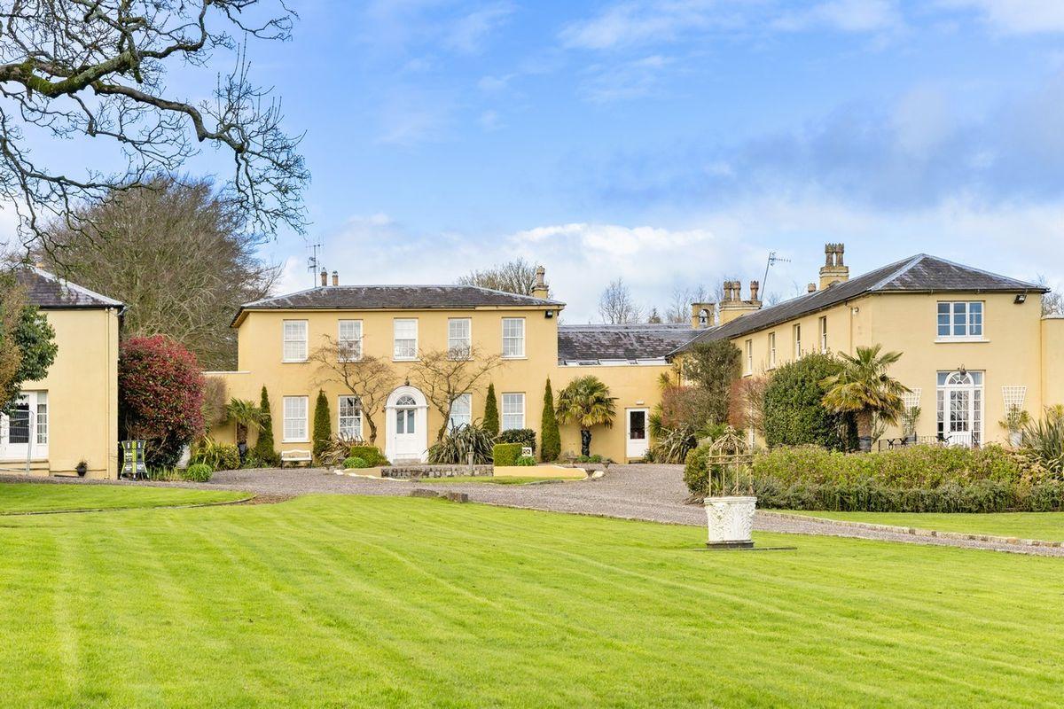 Ballinacurra Estate, Kinsale, Cork, historical listing image 2