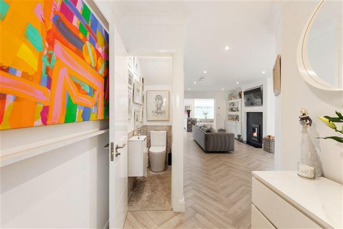 13 Hampton Crescent, St Helen's Wood, Booterstown, Co. Dublin, historical listing image 2