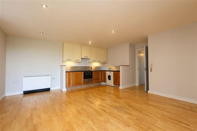 APARTMENT 16, THE QUAY, MARKET POINT, Mullingar, Co. Westmeath, historical listing image 5