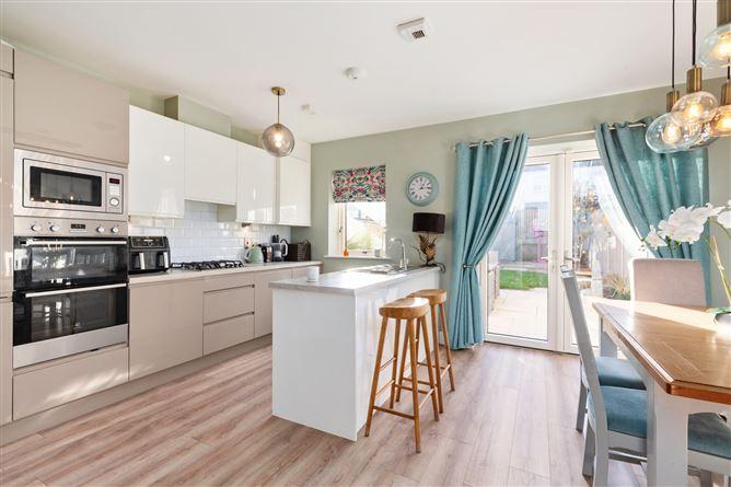 11, Shackleton Avenue, Co. Dublin, historical listing image 4