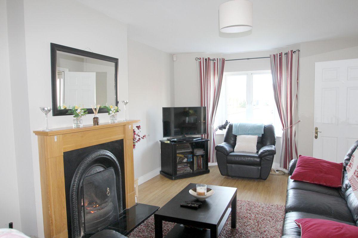 33 Droim Liath, Collins Lane, Tullamore, Co. Offaly, R35N2K5, historical listing image 4