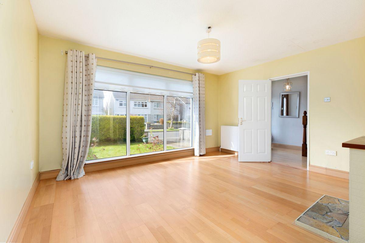3 Willington Drive, Templeogue, Templeogue, Dublin 16, historical listing image 4