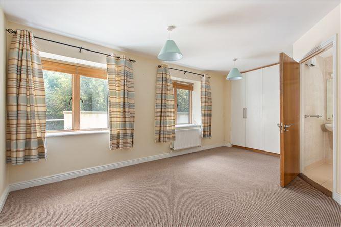 79 The Oaks, Rockfield, Dundrum, Dublin 16, D16K3V5, historical listing image 5
