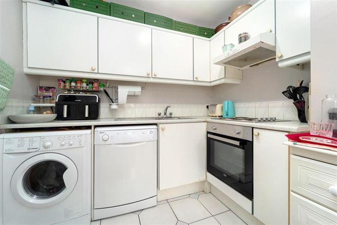 10 Fairview Avenue, Fairview, Dublin 3, historical listing image 6