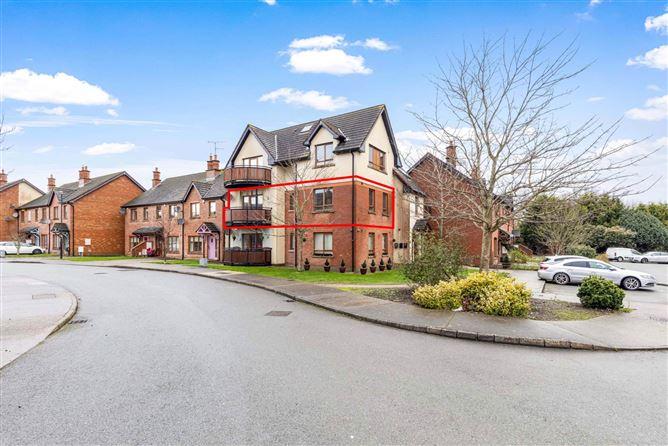 54 An Bothair Na Carraig, Lis Na Dara, Dundalk, County Louth, historical listing image 4