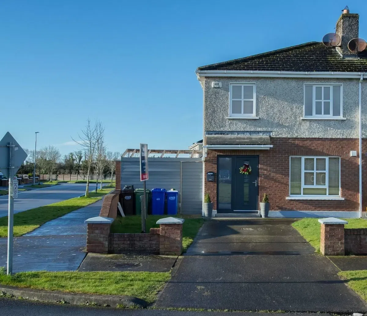 77 Ardilaun Green, Ballymahon Road, Mullingar, Co. Westmeath, historical listing image 1