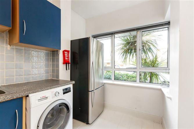 45, The Courtyard Clonsilla Road, Dublin 15, historical listing image 4