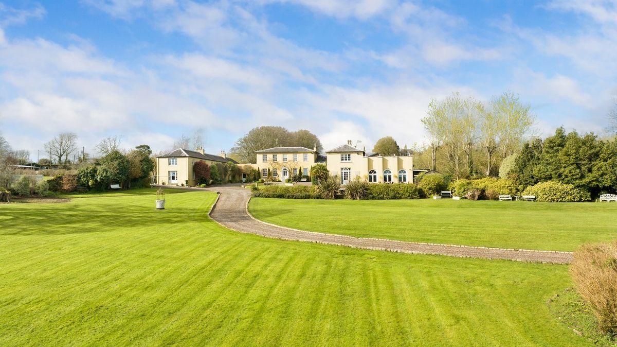 Ballinacurra Estate, Kinsale, Cork, historical listing image 4