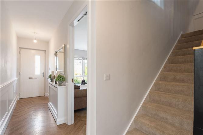 26 Drumnigh Manor, Portmarnock, County Dublin, historical listing image 2