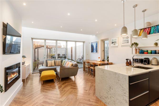 5a, Sefton Rochestown Avenue, Co. Dublin, historical listing image 4