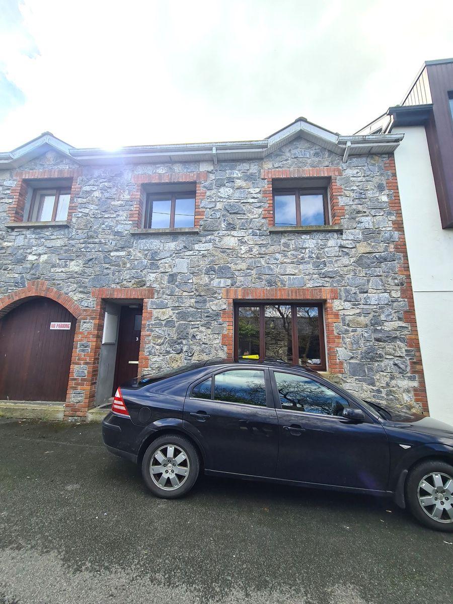 3 Bolands Lane, Gort, Co. Galway, H91Y04W, historical listing image 1