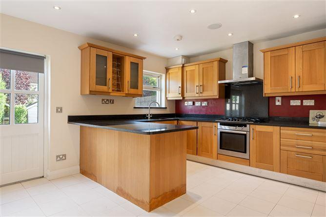 75 Roebuck Downs, Clonskeagh, Dublin 14, historical listing image 6