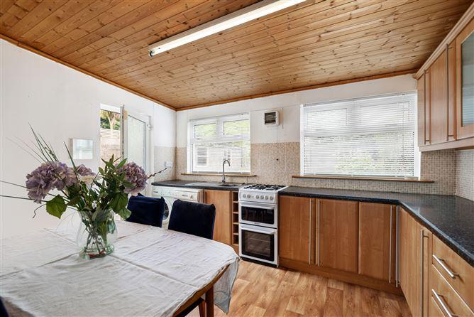 51, Oliver Plunkett Road, historical listing image 4